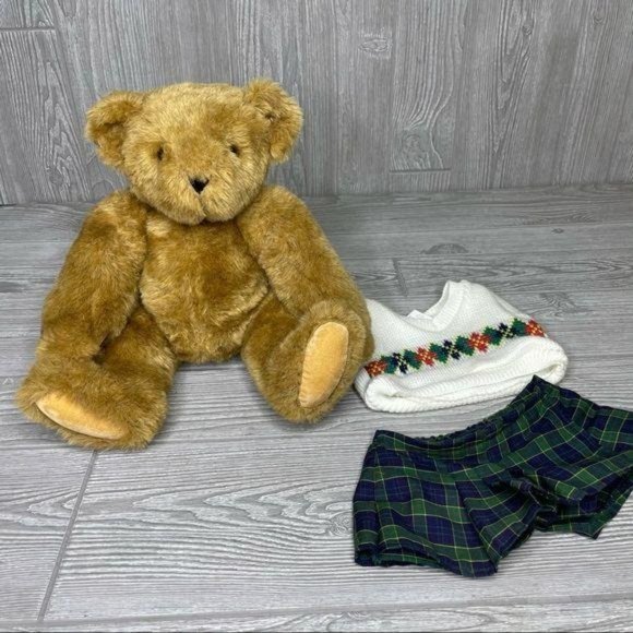 15“ Vermont teddy bear with clothes light brown needs repair arm is off - Picture 10 of 13